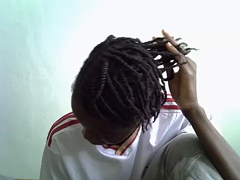 Pretty min online show from 06/07/26, 08:29