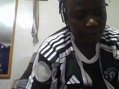 Snapshot of yourdreamgirlT chatting on 07/16/26, 03:56 yourdreamgirlT online show from 07/16/26, 03:56