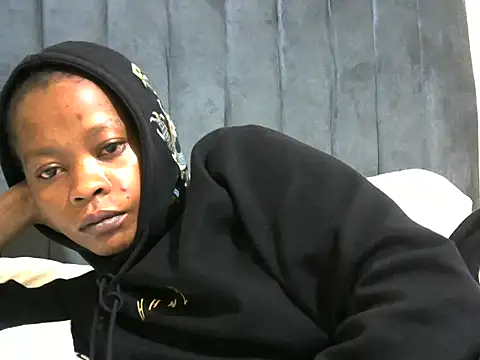 Peggycarter02 online show from 06/16/26, 03:53