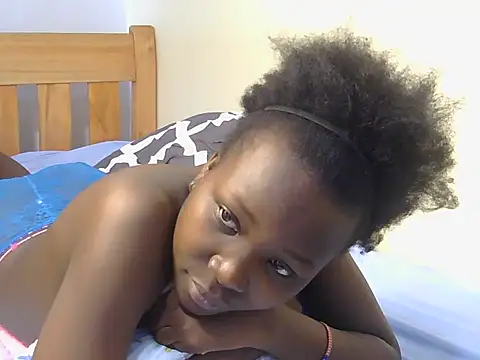 Snapshot of tessy_kitty chatting on 05/21/26, 08:43 tessy kitty online show from 05/21/26, 08:43