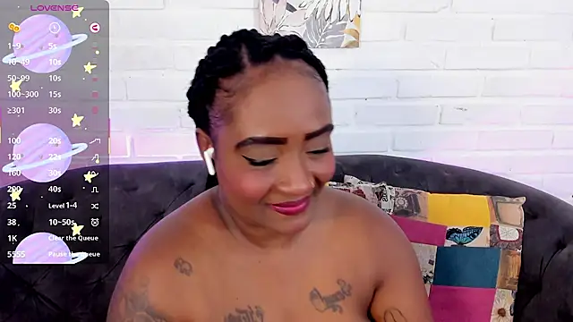 alison daniels  online show from 03/17/26, 01:21