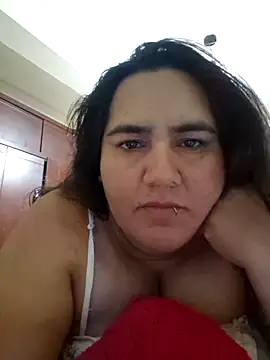 Snapshot of Nanita_0 chatting on 05/17/26, 04:10 Nanita 0 online show from 05/17/26, 04:10