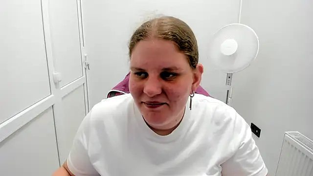 Bella shyy  online show from 07/08/26, 02:21