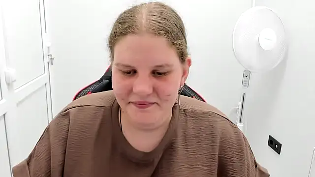 Bella shyy  online show from 07/13/26, 03:37
