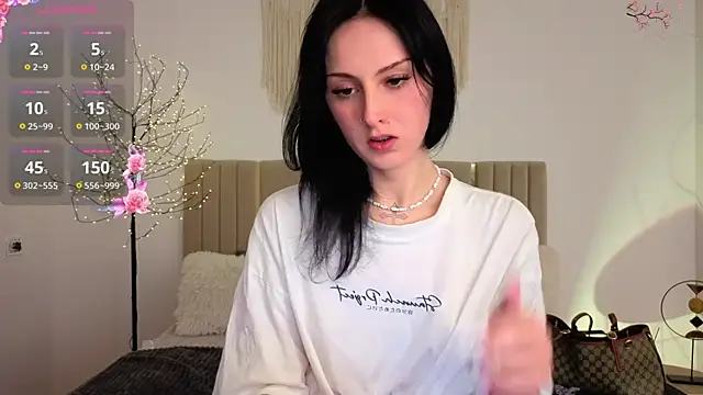 Little1 molly online show from 06/17/26, 08:43