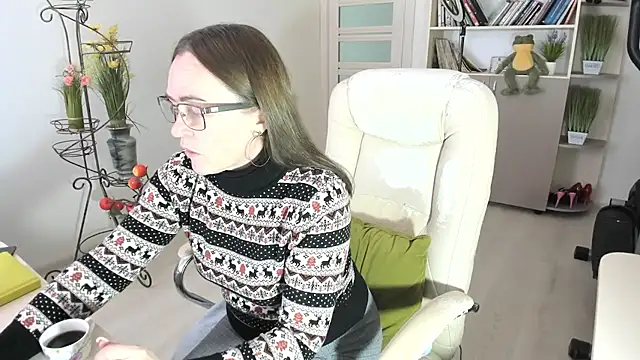 Snapshot of Vika73 chatting on 02/07/26, 07:45 Vika73 online show from 02/07/26, 07:45