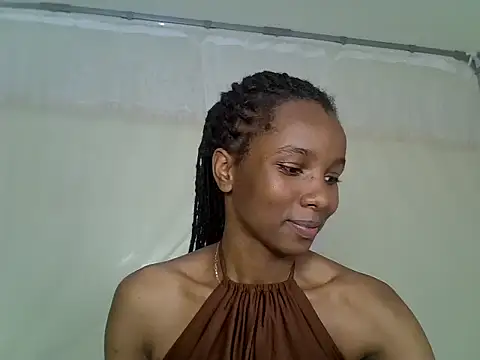 Snapshot of Sexy_vylsa chatting on 07/03/26, 02:56 Sexy vylsa online show from 07/03/26, 02:56