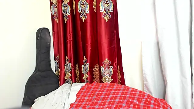 Snapshot of Dynasty_Smiles chatting on 06/03/26, 09:34 Dynasty Smiles online show from 06/03/26, 09:34