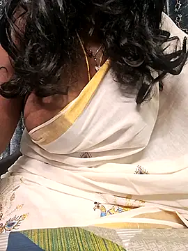 Tamil-ammukutty18 online show from 07/12/26, 10:23