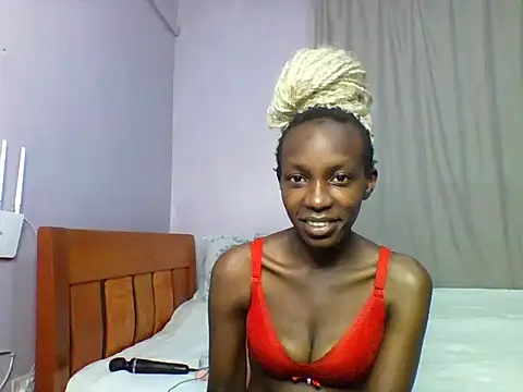 Snapshot of shaz_shy chatting on 07/03/26, 12:22 shaz shy online show from 07/03/26, 12:22