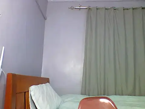 Snapshot of shaz_shy chatting on 07/16/26, 04:18 shaz shy online show from 07/16/26, 04:18