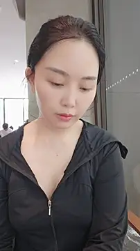 Snapshot of lylxili chatting on 06/22/26, 05:37 lylxili online show from 06/22/26, 05:37