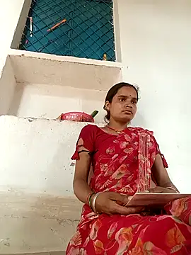 Snapshot of RAJNI_CUTY69 chatting on 07/14/26, 02:05 RAJNI CUTY69 online show from 07/14/26, 02:05