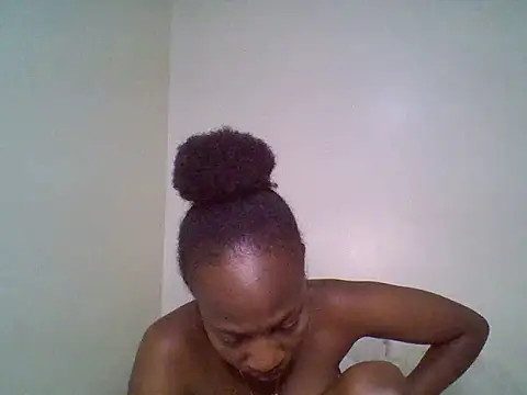 Snapshot of Bianca_sexy23 chatting on 05/25/26, 08:04 Bianca sexy23 online show from 05/25/26, 08:04