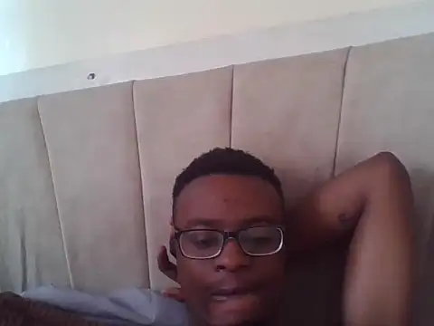 freakyboy255 online show from 07/23/26, 09:29