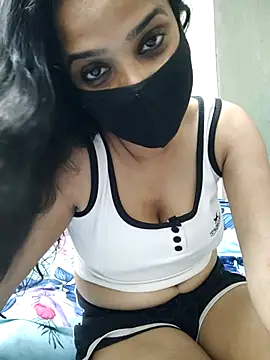 Amrita Thakur01 online show from 05/28/26, 01:30