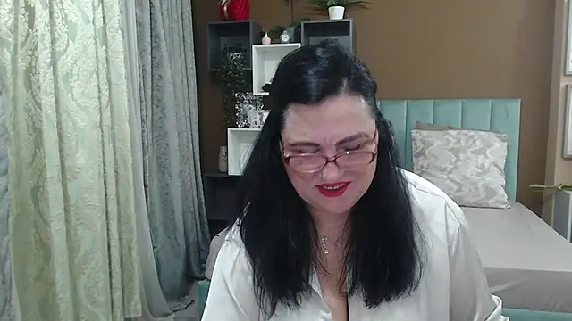 ValerieSmithsx online show from 05/21/26, 06:09