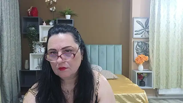 ValerieSmithsx online show from 05/24/26, 05:56