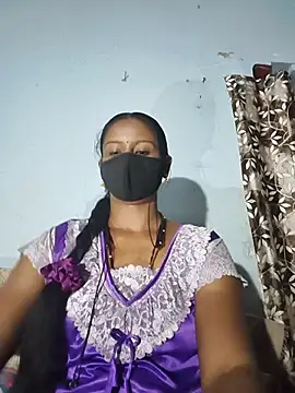 Snapshot of madhushree143 chatting on 06/23/26, 06:11 madhushree143 online show from 06/23/26, 06:11