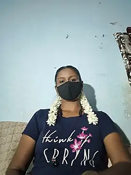 Snapshot of madhushree143 chatting on 06/25/26, 05:12 madhushree143 online show from 06/25/26, 05:12