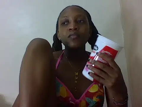 vinsishly online show from 06/18/26, 04:44