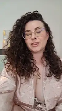 Snapshot of Elissa_Floyd__ chatting on 06/04/26, 09:26 Elissa Floyd online show from 06/04/26, 09:26