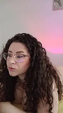 Snapshot of Elissa_Floyd__ chatting on 06/29/26, 05:03 Elissa Floyd online show from 06/29/26, 05:03