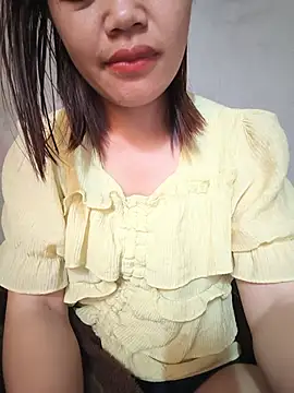 Snapshot of Emma-sin chatting on 07/04/26, 01:23 Emma-sin online show from 07/04/26, 01:23