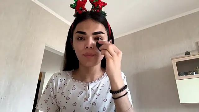 MarlyJess online show from 06/20/26, 03:48