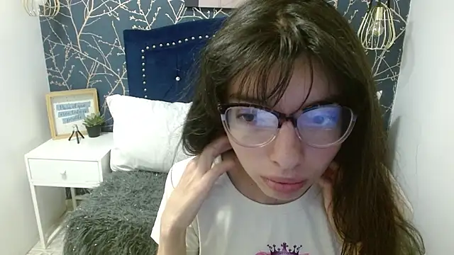 Allyshon  online show from 06/02/26, 07:49