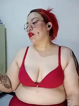 Snapshot of bruja_sscarlata chatting on 05/26/26, 06:37 bruja sscarlata online show from 05/26/26, 06:37