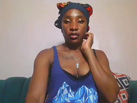 Snapshot of Hornycammy23 chatting on 05/30/26, 05:48 Hornycammy23 online show from 05/30/26, 05:48