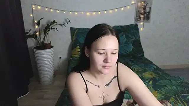 Snapshot of Tori_cute chatting on 06/05/26, 01:23 Tori cute online show from 06/05/26, 01:23