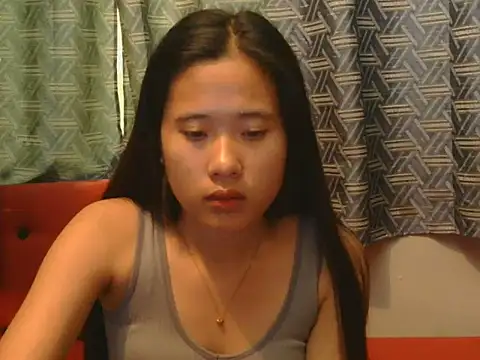 Snapshot of petiteasian_pinaygirl chatting on 05/27/26, 01:57 petiteasian pinaygirl online show from 05/27/26, 01:57