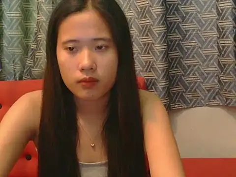 Snapshot of petiteasian_pinaygirl chatting on 05/31/26, 07:04 petiteasian pinaygirl online show from 05/31/26, 07:04