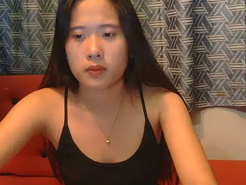 Snapshot of petiteasian_pinaygirl chatting on 06/02/26, 10:45 petiteasian pinaygirl online show from 06/02/26, 10:45