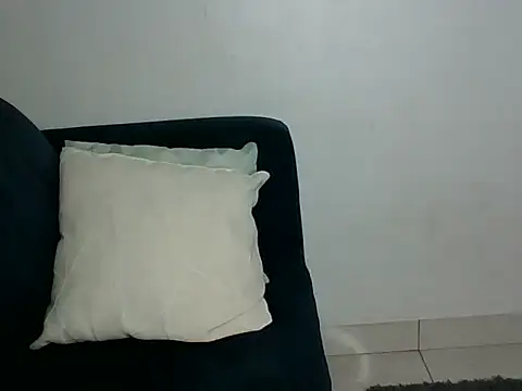 Snapshot of Kinky_Sexy chatting on 05/26/26, 10:44 Kinky Sexy online show from 05/26/26, 10:44