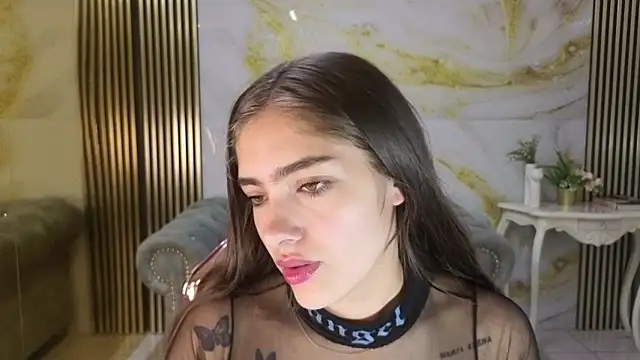 Valeriaa s online show from 05/25/26, 12:33