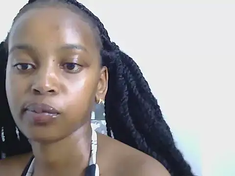 Snapshot of lucious_wendy chatting on 05/25/26, 11:22 lucious wendy online show from 05/25/26, 11:22