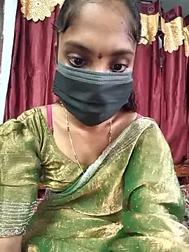 Snapshot of reshma124 chatting on 06/17/26, 05:32 reshma124 online show from 06/17/26, 05:32