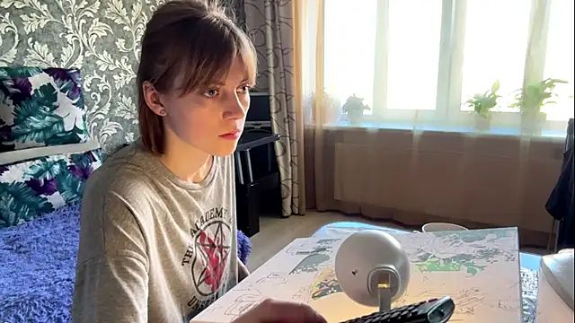 Snapshot of ShonnaTweddle chatting on 06/28/26, 07:58 ShonnaTweddle online show from 06/28/26, 07:58