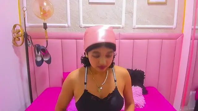 velvet girll online show from 07/06/26, 03:03