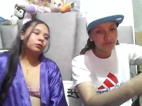 Snapshot of Amber_rose17 chatting on 05/28/26, 12:30 Amber rose17 online show from 05/28/26, 12:30