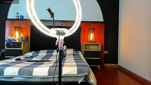 Stormandloganxx online show from 07/02/26, 01:17