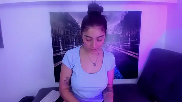 Nina-Mars online show from 05/21/26, 11:39