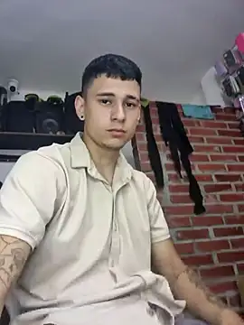 tom latin online show from 07/12/26, 07:05