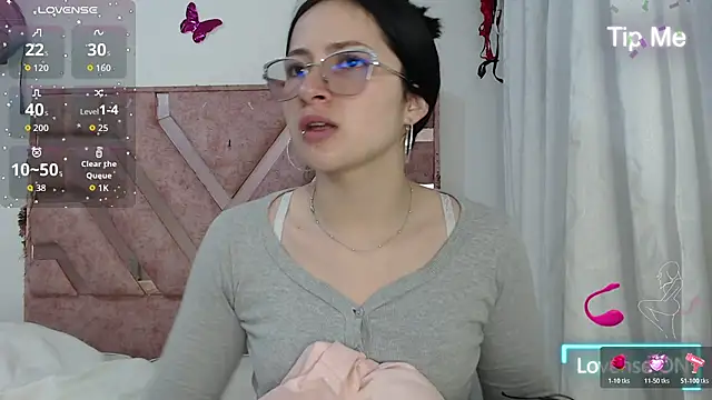 Angel-Hott  online show from 06/12/26, 03:49