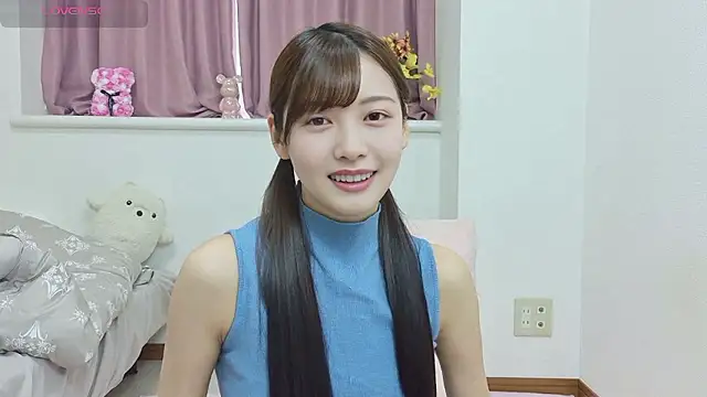 Snapshot of x-Ami-x chatting on 06/06/26, 02:49 x-Ami-x online show from 06/06/26, 02:49