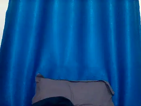 Snapshot of sexyapple23 chatting on 07/10/26, 10:34 sexyapple23 online show from 07/10/26, 10:34