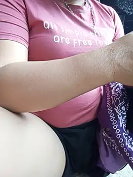 Lyvanmay- online show from 06/14/26, 06:48